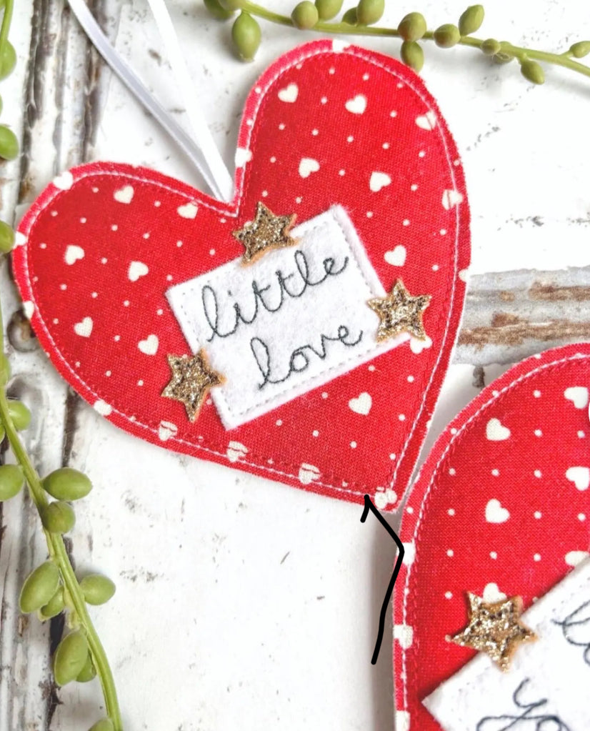 TINK AND REU HANGING HEART DECORATION