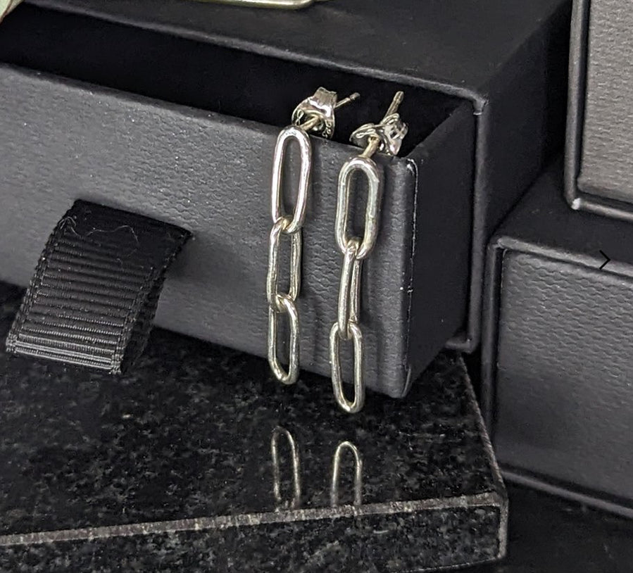 PAPER CHAIN EARRINGS