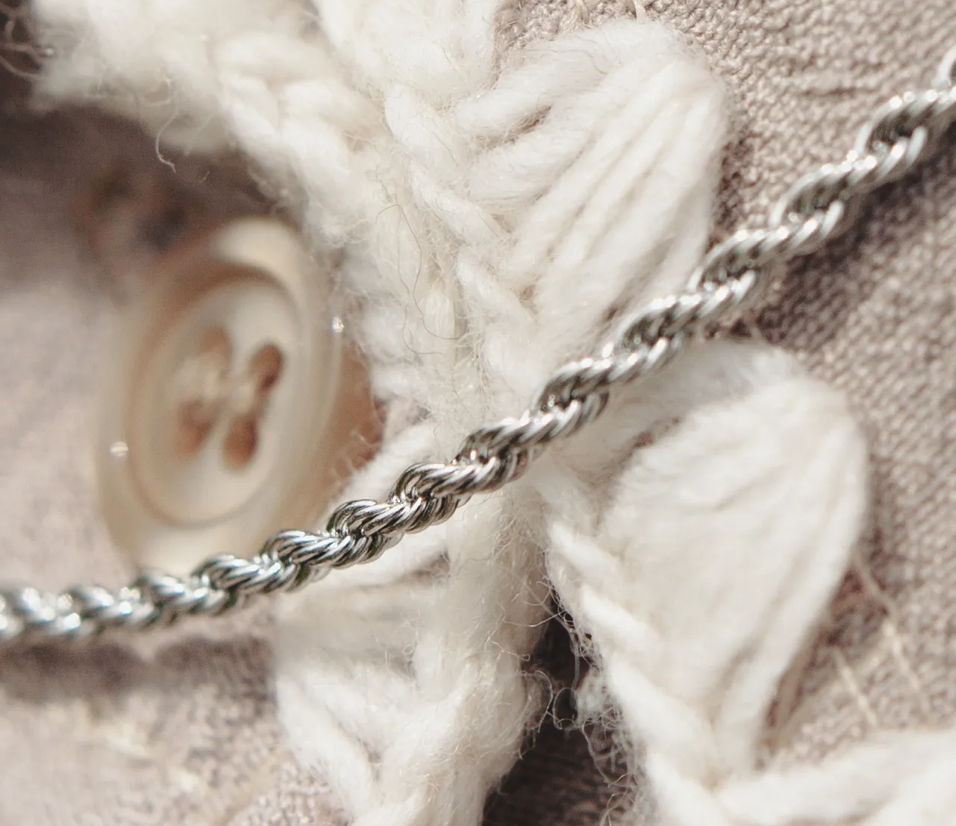 SILVER ROPE TWIST CHAIN NECKLACE