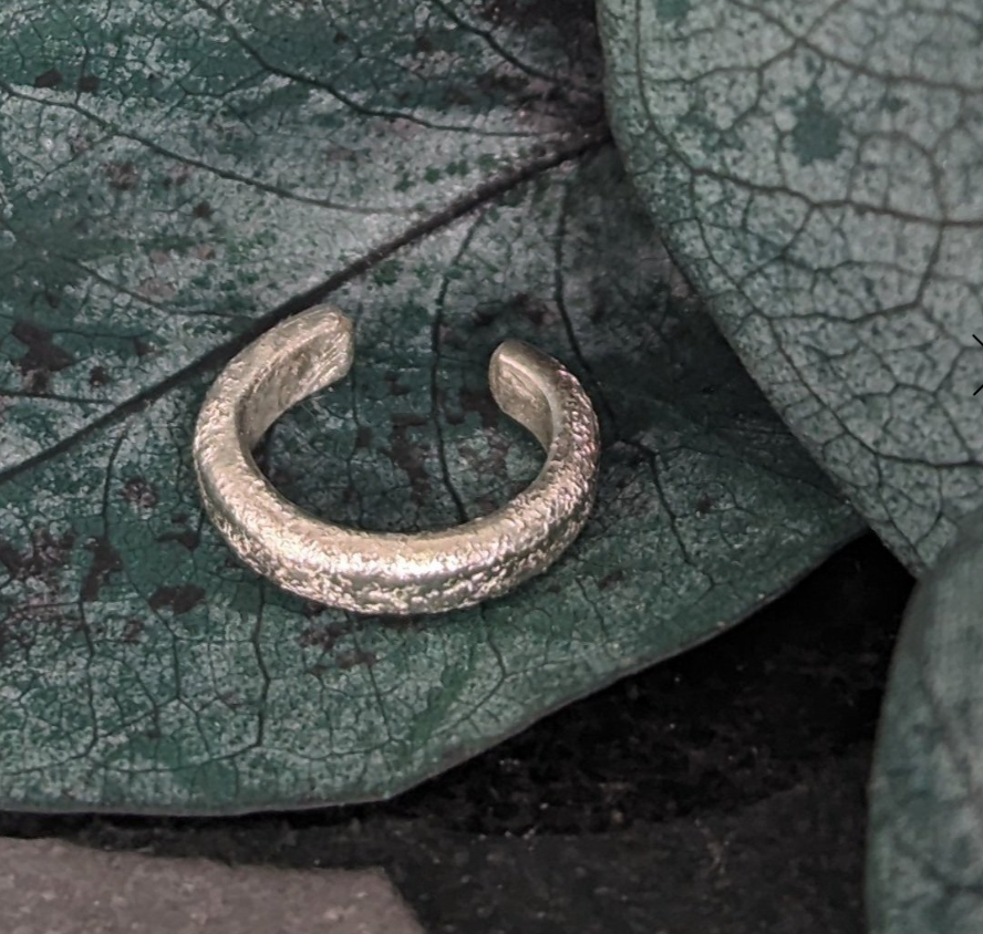 CONSTELLATIONS EAR CUFF