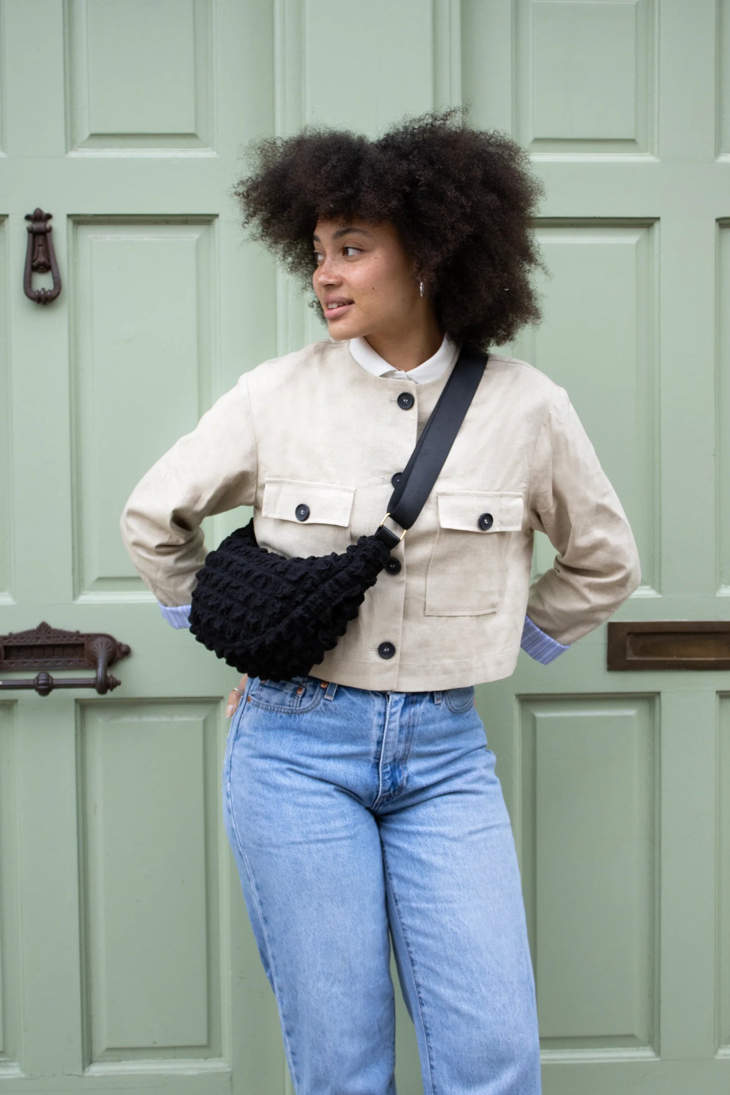 BLACK CROSSBODY BAG