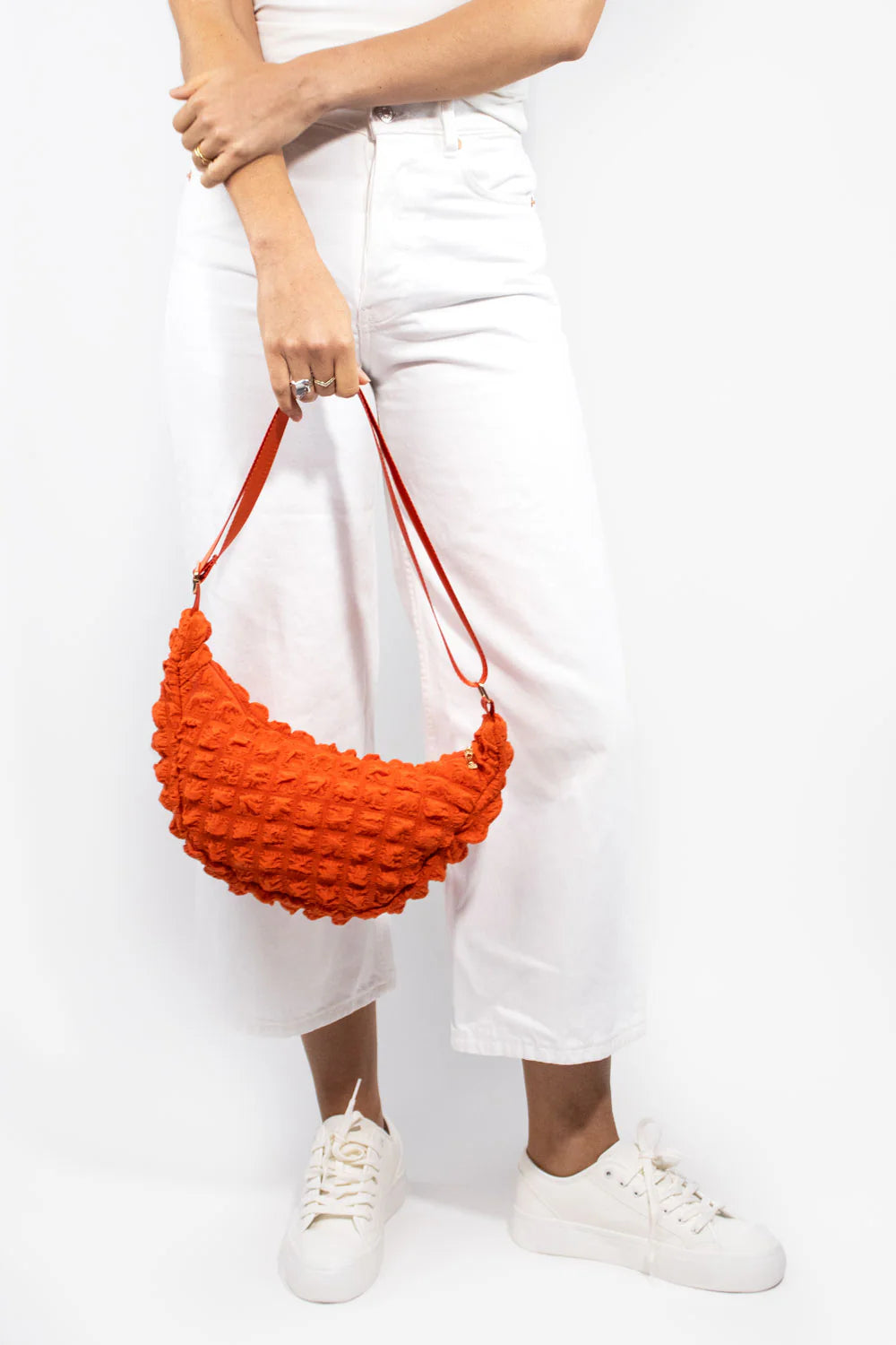 ORANGE CROSSBODY EVERYDAY BAG