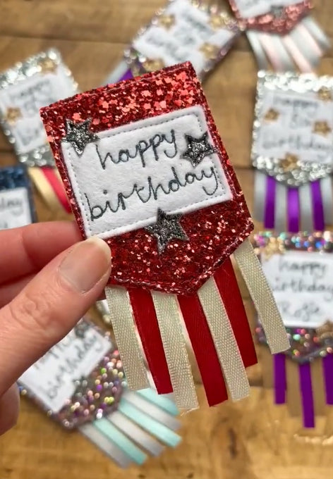 TINK AND REU GLITTER CELEBRATION BADGE