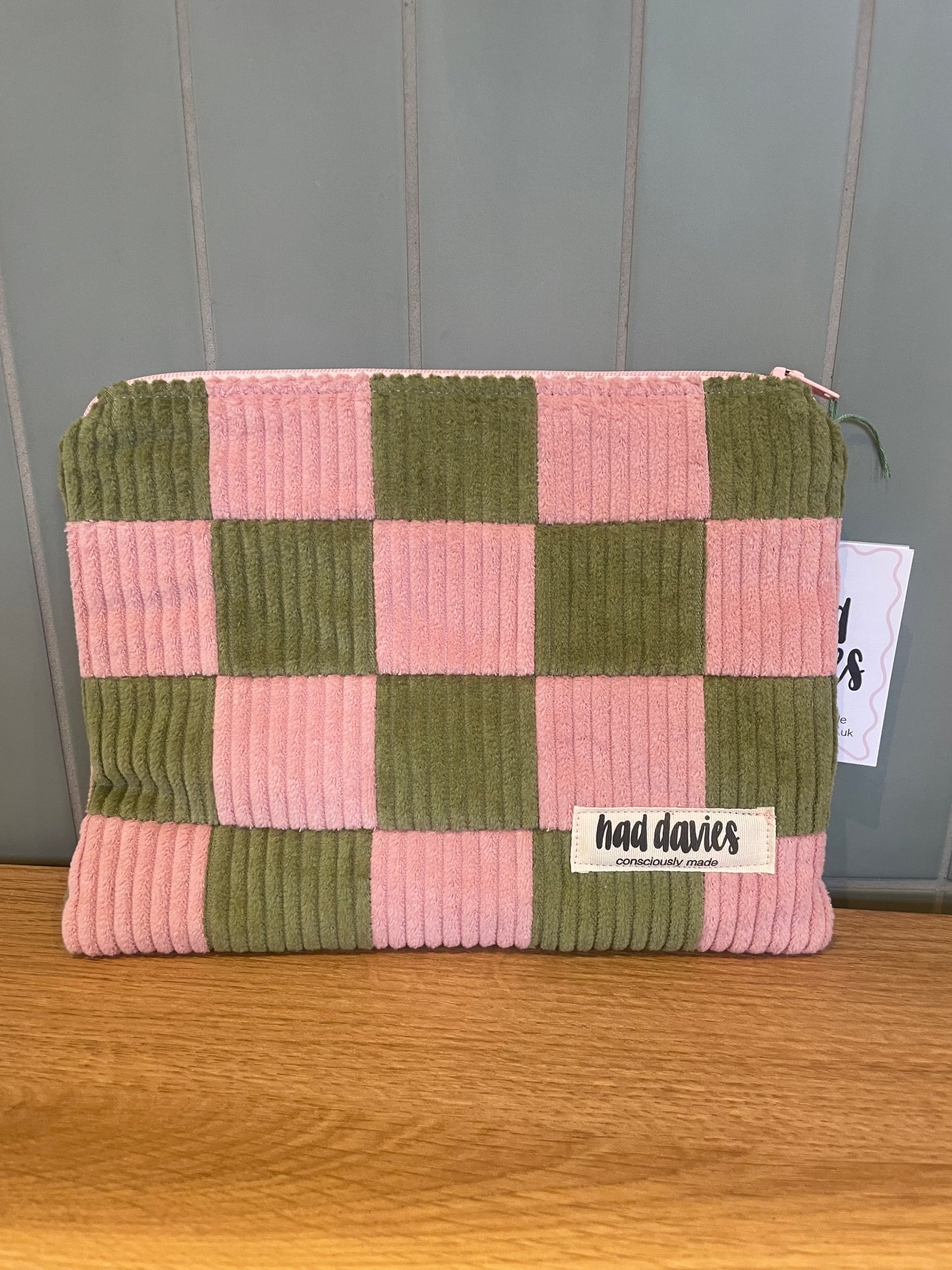 PINK AND GREEN CHECKERBOARD FLAT POUCH