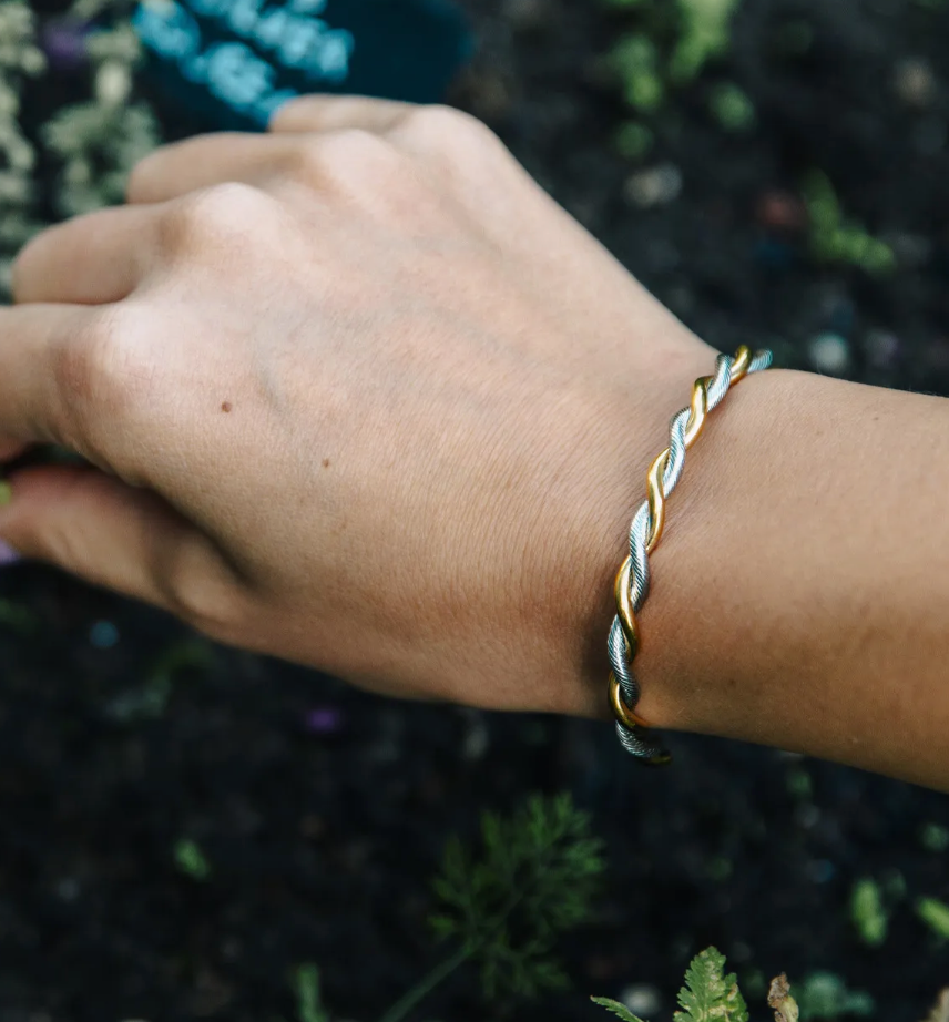 SILVER TWIST CUFF BANGLE