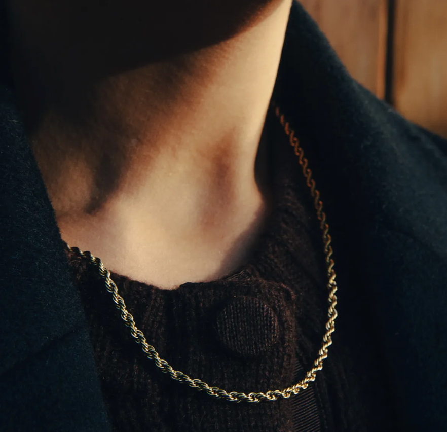 GOLD ROPE TWIST CHAIN NECKLACE